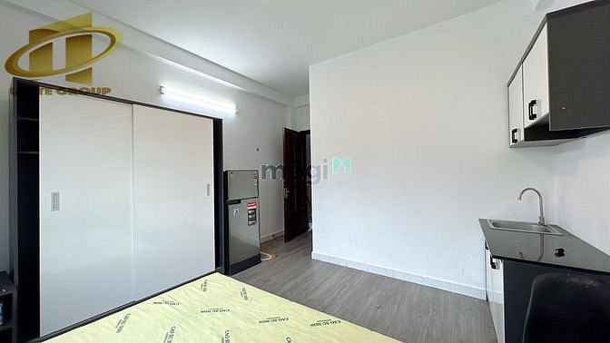 Hình ảnh Studio 40m2 full nội thất cửa sổ lớn nằm ngay trung tâm Quận 1