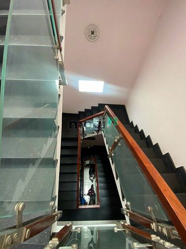 Hình ảnh BDS HVL [NC] CHDV Lê Văn Thịnh Q2  20 phòng thu 50 triệu mỗi tháng
