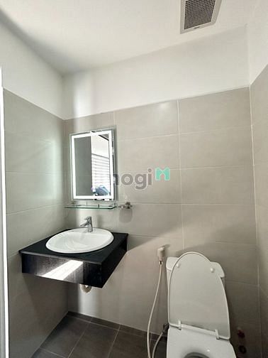 Hình ảnh CHDV Q10-Ngay Cv Lê Thị Riêng Đh Bách Khoa Huflit Vạn Hạnh Mall BigC