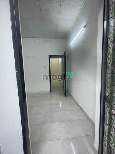 Hình ảnh Cực rẻ nhà 1/ CMT8, P15, Q10 sổ riêng 48m2