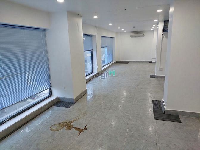 Hình ảnh CHO THUÊ MẶT BẰNG LÀM VĂN PHÒNG Sàn trống có máy lạnh 70m2. Giá 19tr