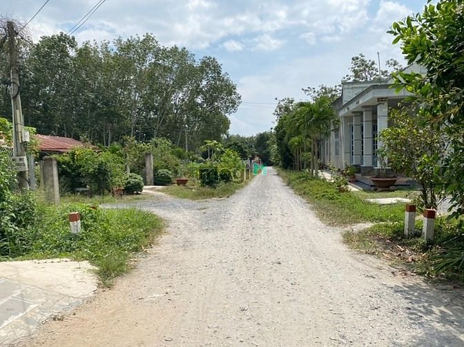 Hình ảnh Đất thổ cư 359m2, ngay Gò Dầu, Tây Ninh, Giá 460 Triệu còn TL, SHR.