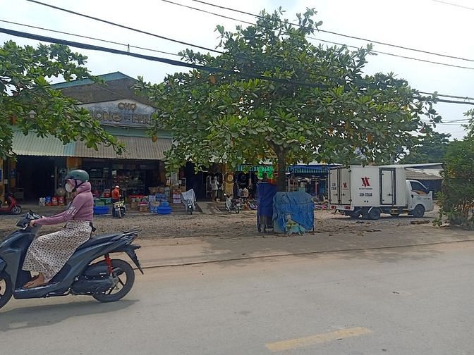 Hình ảnh Đất Mặt Tiền Nhựa 8m Đối Diện Chợ Long PHƯỚC. Gần VinHomes Quận 9.