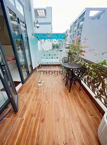 Hình ảnh Cho thuê nhà mới 15/15A Phạm Văn Hai - Hẻm thông ra Lê Văn Sỹ