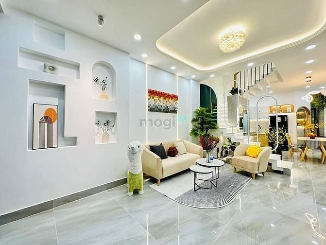 Hình ảnh TÌM MÃI KHÔNG RA nhà D2 Q. Bình Thạnh 54m2 chỉ 2tỷ4 HXH