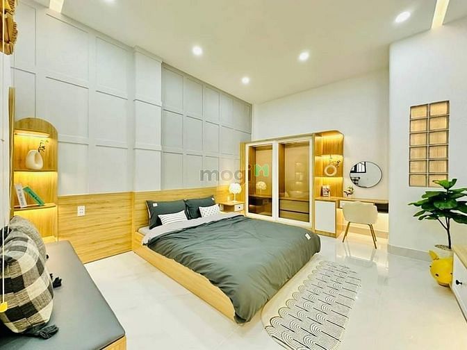 Hình ảnh TÌM MÃI KHÔNG RA nhà D2 Q. Bình Thạnh 54m2 chỉ 2tỷ4 HXH