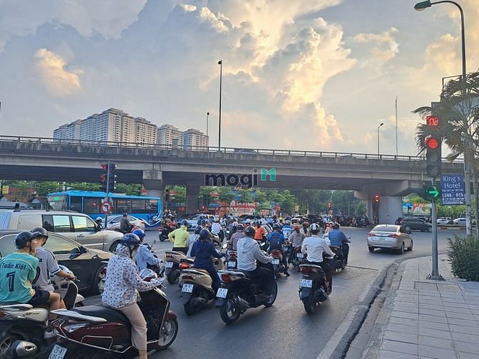 Hình ảnh Cho thuê chân đế toà nhà Bắc Linh Đàm