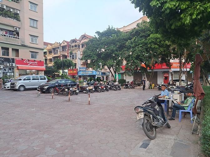 Hình ảnh Cho thuê chân đế toà nhà Bắc Linh Đàm