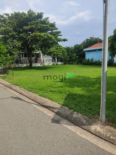 Hình ảnh Bán lô đất - Thảo Điền - Quận 2 - DT: 23x26m, CN: 600m2 - LG 12m