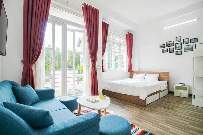 Hình ảnh Studio có ban cộng cửa sổ sáng siêu đẹp