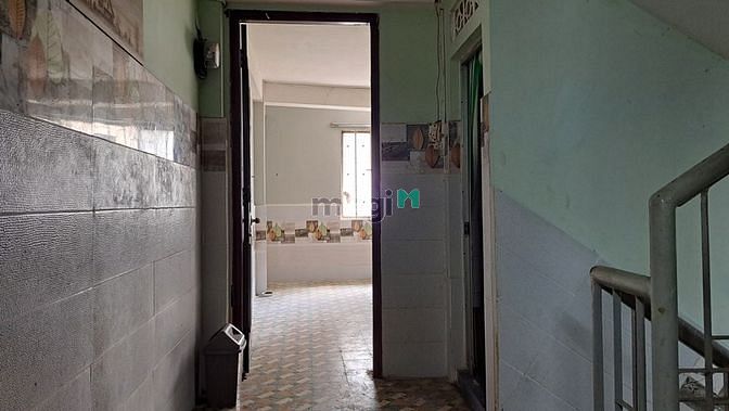 Hình ảnh Phòng trọ 18m2, lối đi riêng, WC riêng, sạch đẹp