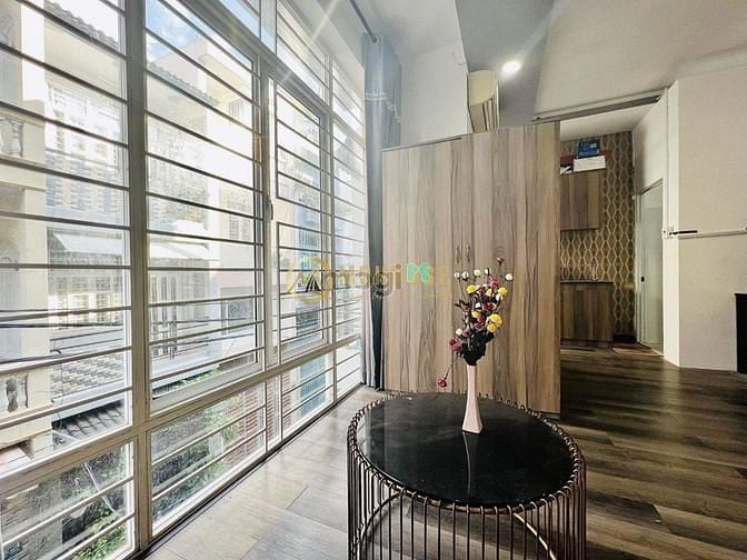 Hình ảnh Studio 35m2 cửa sổ to , ban công đường Cô Bắc Quận Phú Nhuận