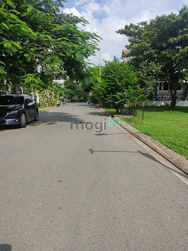 Hình ảnh Bán lô đất đẹp - Thảo Điền - Quận 2 - DT: 8.5x27m - Xây hầm + 6 tầng,