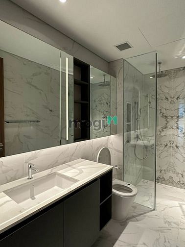 Hình ảnh Cho thuê 2PN CREST Nội Thất cơ bản, tầng cao giá tốt 9/2023