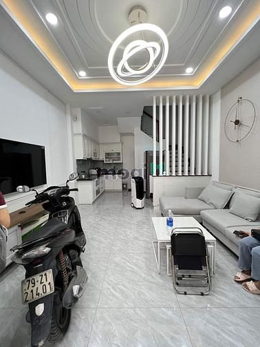 Hình ảnh GIÁ SẬP SÀN nhà Lê Văn Việt 55m2 Q9 chỉ 2tỷ2