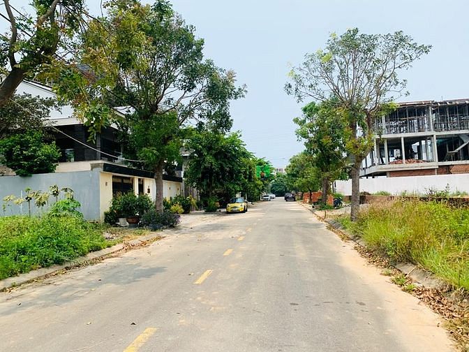 Hình ảnh Chính chủ gửi bán lô đất biệt thự đường Mỹ Đa Tây 1