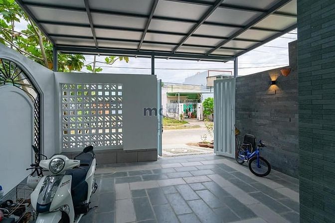 Hình ảnh TÌM ĐÂU RA Bán Nhà Bùi Văn Ba Q7 50m2 Chỉ 2.4 Tỷ SHR