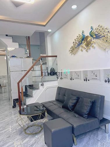 Hình ảnh Nhà ĐỀ THÁM Q1 Giá 2,8 Tỷ Hẻm 6m