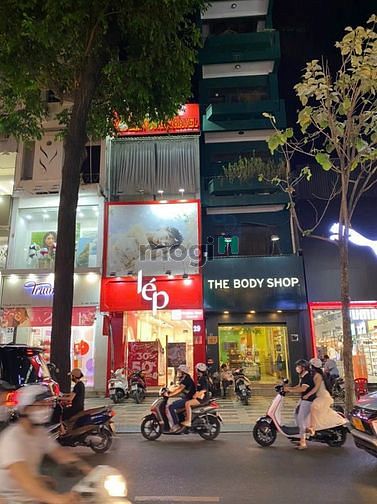 Hình ảnh Cho thuê nhà 29 Nguyễn Trãi, Quận 1