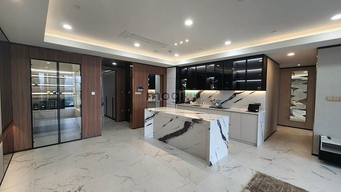 Hình ảnh Cho thuê 2PN Crest giá siêu tốt 35tr/tháng. full giỏ hàng Metropole