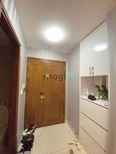 Hình ảnh Kẹt lắm mới bán CH Sky Center Q6 72m² giá 1 tỷ 860
