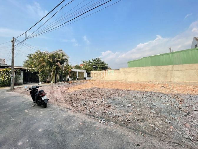 Hình ảnh Cần bán gấp lô đất phía sau PCCC cách Nguyễn Ái Quốc 100m