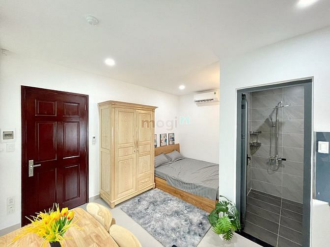 Hình ảnh Cặn Hộ Dịch Vụ Đầy Đủ Nội Thất Ngay E-town Cộng Hòa - Tân Bình