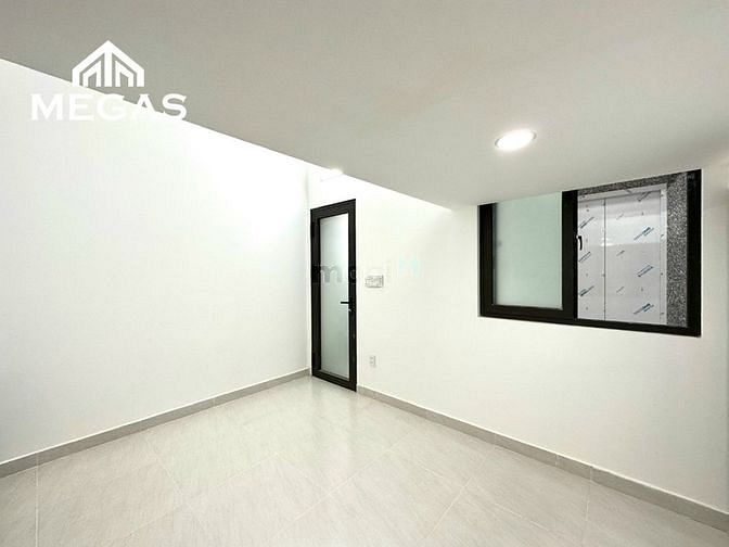 Hình ảnh Cho Thuê Căn Hộ Duplex Cao Cấp - Mặt Tiền Ngay Trường Chinh, Tân Bình.