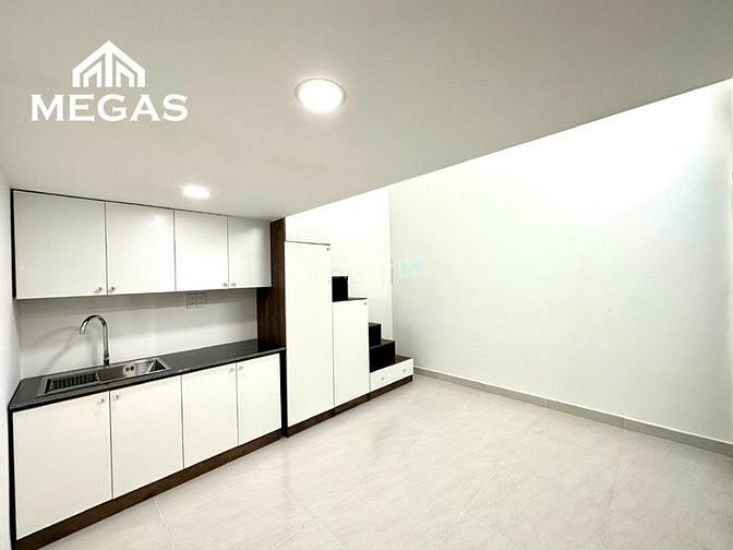 Hình ảnh Cho Thuê Căn Hộ Duplex Cao Cấp - Mặt Tiền Ngay Trường Chinh, Tân Bình.