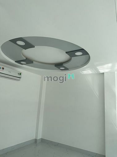 Hình ảnh Nhà mới xây công năng đầy đủ Giáp Phú Nhuận - Nguyễn Trung Trực P6 BT