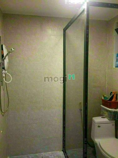 Hình ảnh Chia tài sản cho con bán CH SCREC TOWER 77m2 2PN giá 1tỷ 730