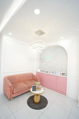 Hình ảnh Cho Thuê Tòa 7 Tầng, Có Thang Máy, Hầm Xe, Đường 2 Chiều VÕ VĂN TẦN