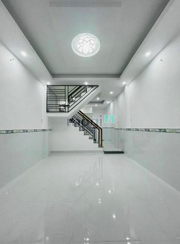 Hình ảnh Cho thuê nhà HXH 40/3C Trần Quang Diệu P.14 Q.3