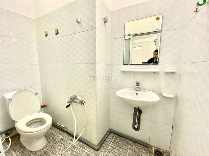Hình ảnh Căn Hộ Mini có nội thất Cửa sổ thoáng Gần Trường Bay