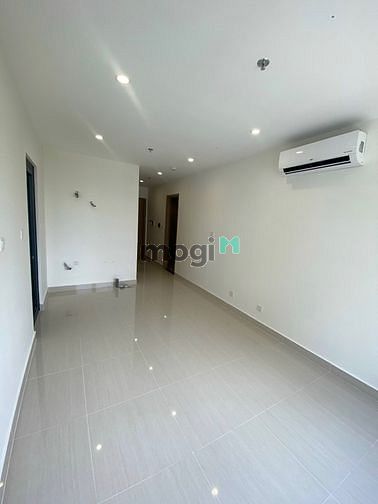 Hình ảnh Vinhome Quận 9, Căn 2PN/2WC nhà trống, view thoáng không chắn toà.
