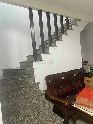 Hình ảnh cần bán gấp nhà lửng mặt tiềnn