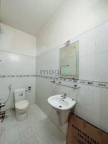 Hình ảnh CHDV STUDIO BAN CÔNG, FULL NỘI THẤT máy giặt riêng gần chợ Bà Chiểu