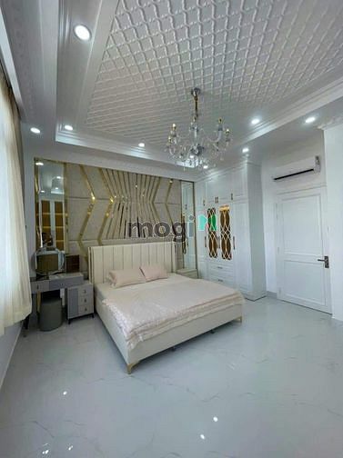 Hình ảnh BÁN GẤP nhà Lạc Long Quân 56m2 chỉ 2tỷ6 HXH, SHR