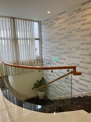 Hình ảnh Penthouse Starhill - 4PN - 3WC -300m2- 60tr/tháng