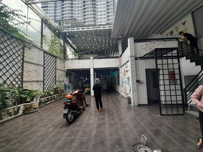 Hình ảnh Cho Thuê Siêu Phẩm Kinh Doanh Mặt Tiền Thảo Điền Quận 2