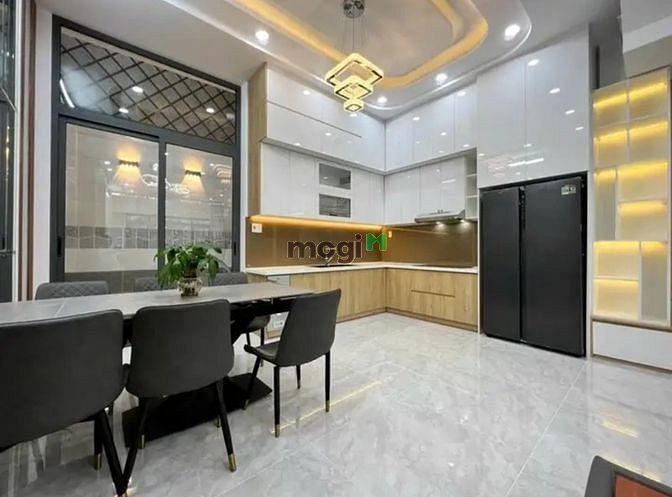 Hình ảnh CHỐT LIỀN TAY nhà Lãnh Bình Thăng Q11 57m2 chỉ 2tỷ8 SHR