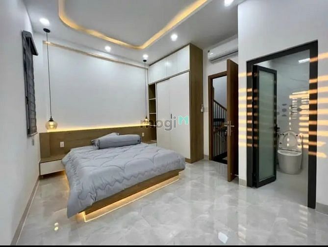 Hình ảnh CHỐT LIỀN TAY nhà Lãnh Bình Thăng Q11 57m2 chỉ 2tỷ8 SHR