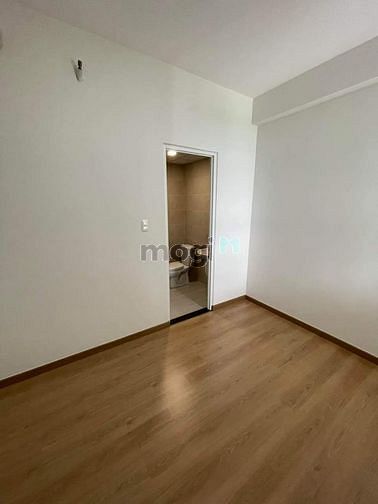 Hình ảnh THIẾU VỐN bán CH Hùng Vương Plaza Q5 65m² giá 1tỷ690