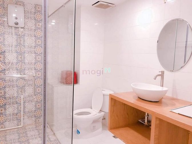 Hình ảnh VỀ QUÊ BÁN CH Flemington Q11 68m² giá 1tỷ990 SHR 2PN
