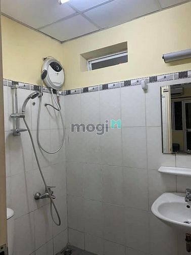 Hình ảnh Bán căn góc chung cư 155 Nguyễn Chí Thanh Quận 5 giá chỉ 1 tỷ 560tr