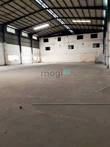 Hình ảnh Cho thuê Kho Xưởng 1400m2, giá 85tr/th, đường Container 40Ft vào đêm