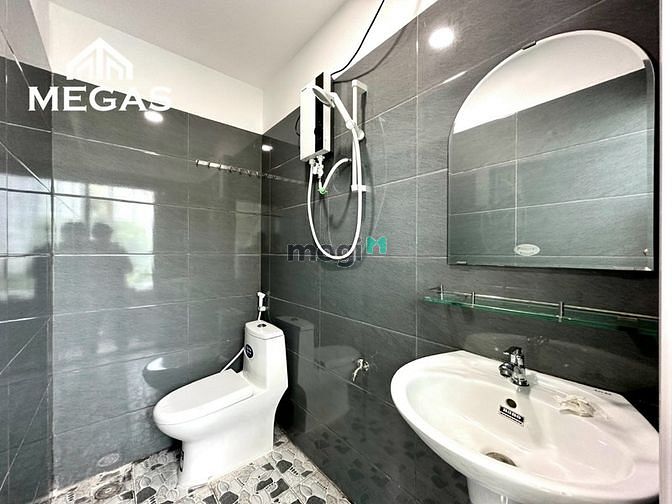 Hình ảnh Căn Hộ Cao Cấp Mới 100% - Full Nội Thất Ngay Trường Chinh