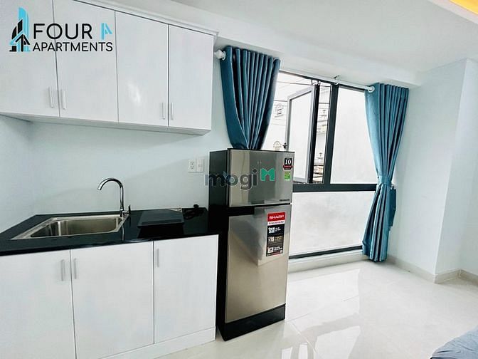 Hình ảnh Studio cửa sổ lớn_nội thất mới_Nơ Trang Long giao Nguyễn Xí