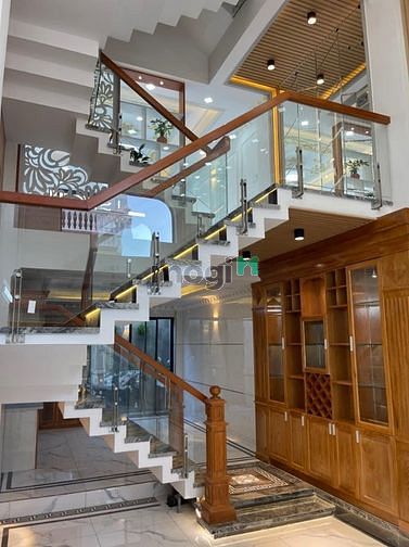 Hình ảnh 75m2, 4 tầng Bình Trưng Đông Quận 2