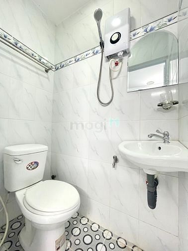 Hình ảnh 189B Cống Quỳnh Quận 1 đang trống phòng
